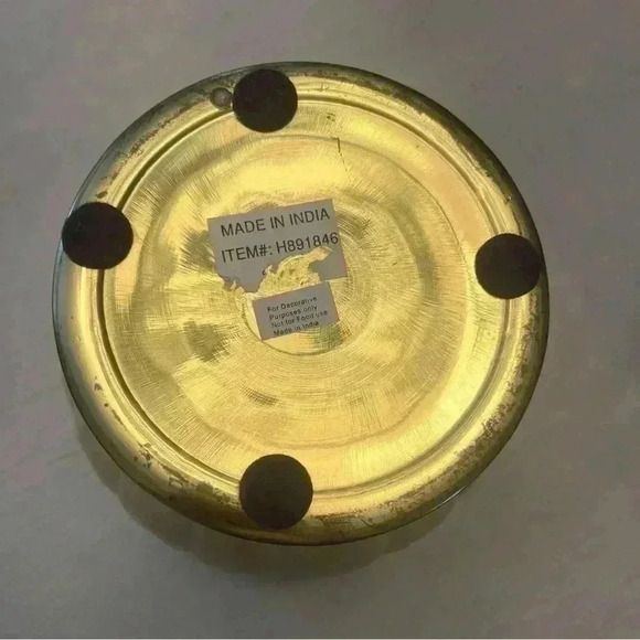 Vintage Brass Regency Swirl Planter - Picture 5 of 6